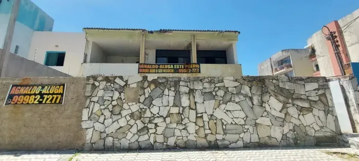 Imóvel para aluguel possui 300 metros quadrados em Jatiúca - Maceió - AL