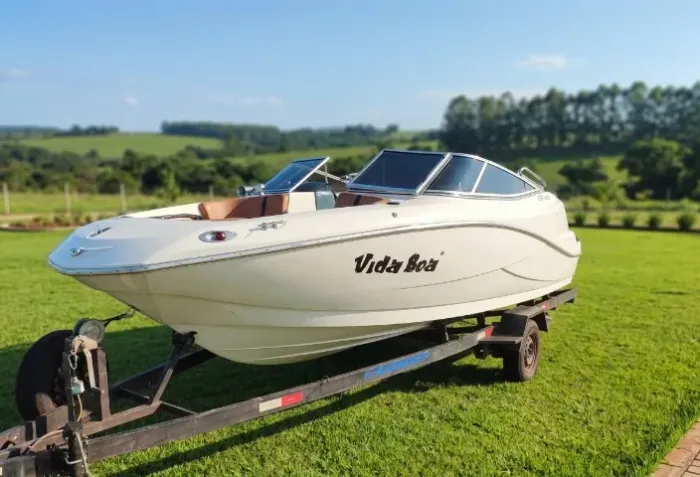 LANCHA FS 205 (2014) - MOTOR MERCURY 115HP