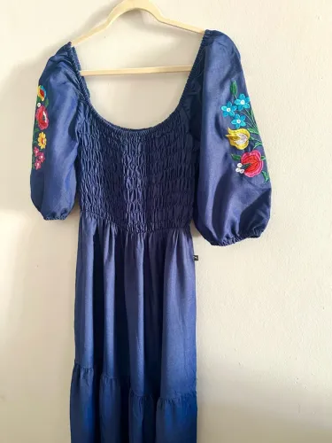 Bazar cada peça 20,00