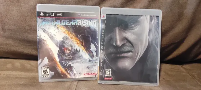 Metal Gear - 2 Jogos - PS3