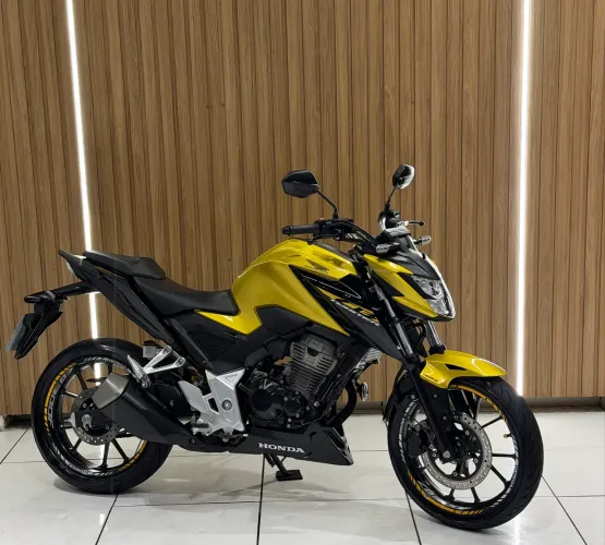 Moto Honda CB TWISTER 300cc c/ABS 2024 BX KM