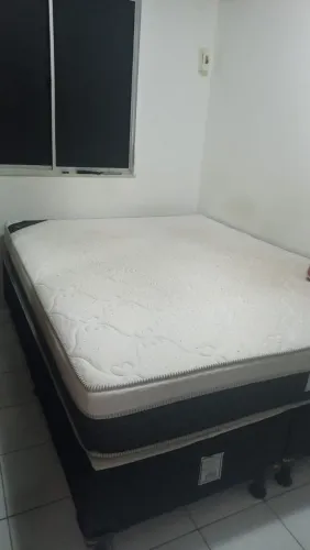 Cama box queen