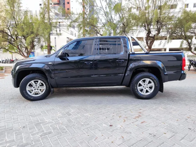 Volkswagen Amarok Trendline CD 2.0 TDI 4X4 Dies AUT 2013