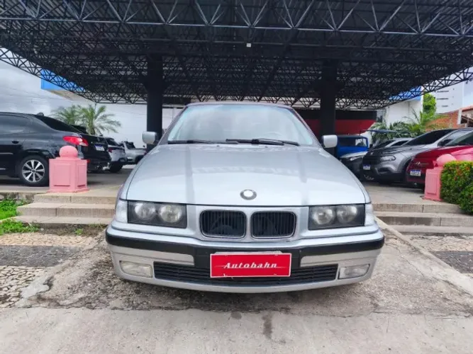 BMW 328I /IA (modelo Antigo) 1996