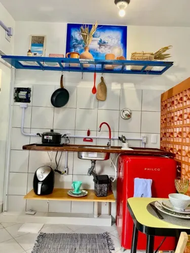 Título: Loft/Kitnet Mobiliado - para Uma Pessoa Estilo Retro e Funcional -São Jos