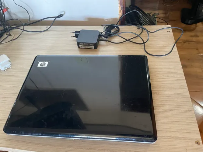 Notebook Hp pavillion dv600 ( Só precisa formatar )