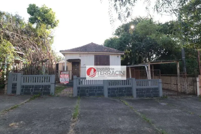 Casa com 3 dormitórios para alugar, 70 m² - Jardim Floresta - Porto Alegre/RS