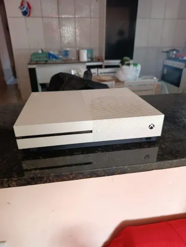XBOX ONE S, LER DSC