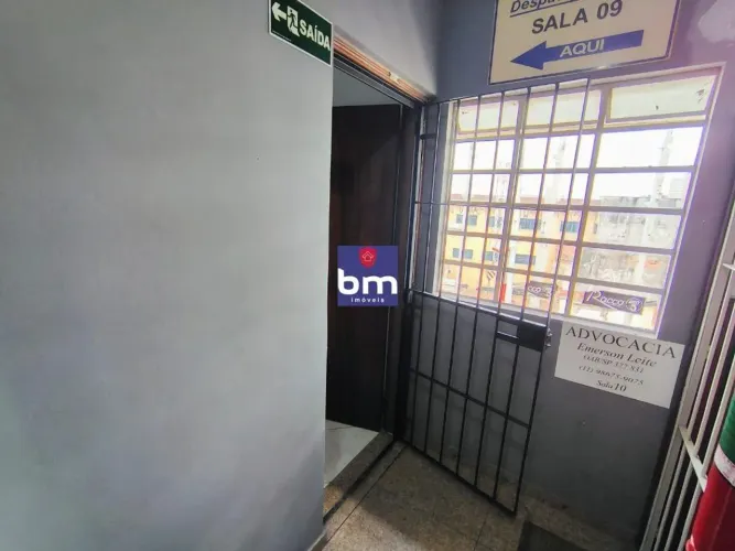 Sala para alugar em São Paulo, Vila das Belezas, com 32 m²
