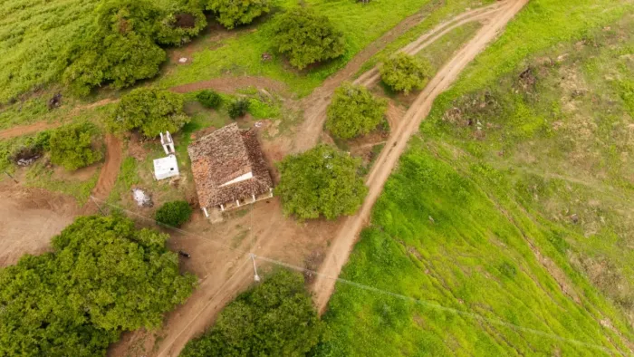 Fazenda para Venda em Mogeiro, zona rural, 1 dormitório, 1 suíte, 1 banheiro, 1 vaga