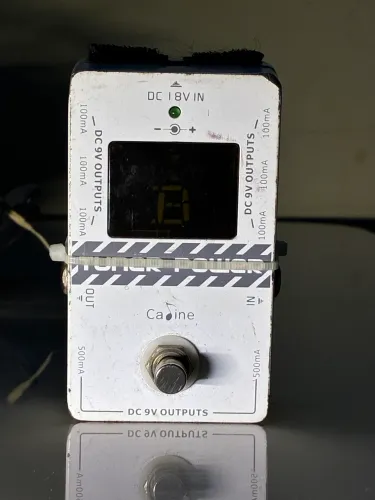 Pedal afinador Caline Power Tuner