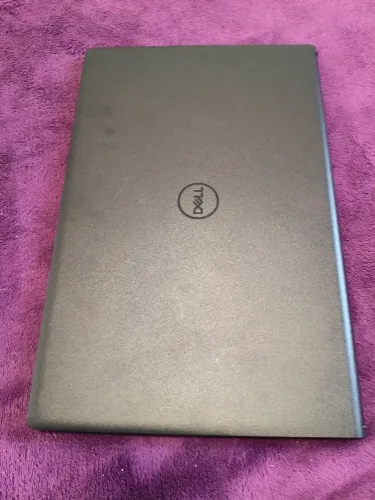Notebook Dell inspiron 15 3520 i3