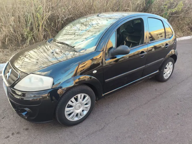 Citroen C3 GLX 1.4/ GLX Sonora 1.4 Flex 8V 5P 2011