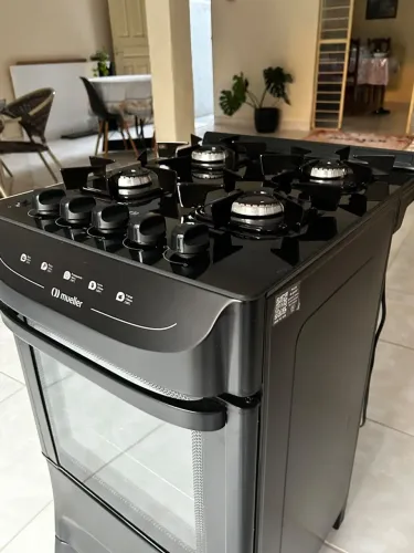 Fogão Mueller com Mesa de Vidro Preto Fosco 4 bocas