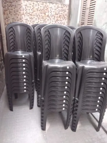 Cadeira Plástica BISTRÔ incrível Resistência NOVA UP45