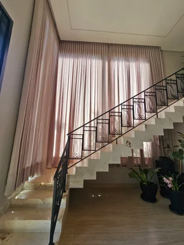 Cortinas e persianas