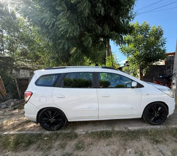 Chevrolet Spin LT 1.8 8V Econo.flex 5P Mec. 2014