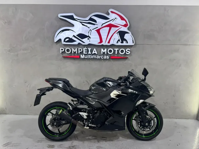 Kawasaki Ninja 400