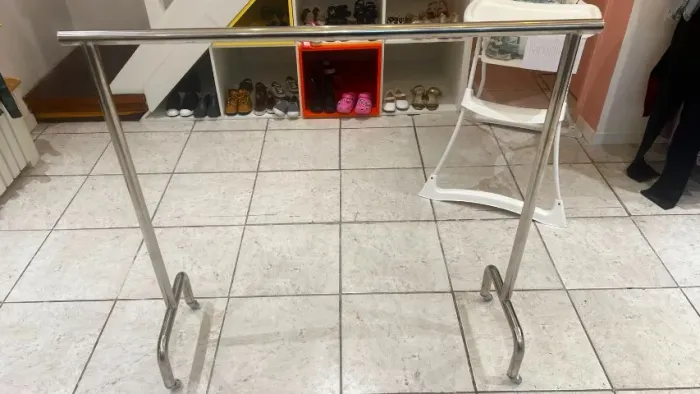 Arara Inox com rodízios