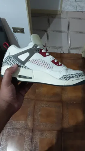 Air jordan spizike coconut milk