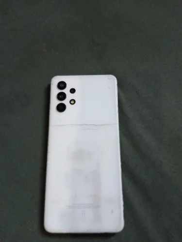 Celular a32