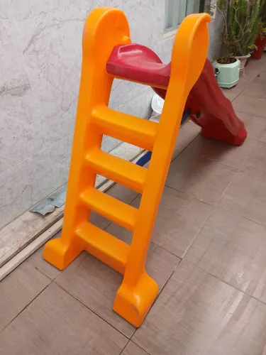 Escorregador Infantil.