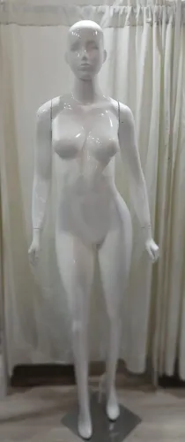 MANEQUIM FEMININO DE FIBRA BRANCO
