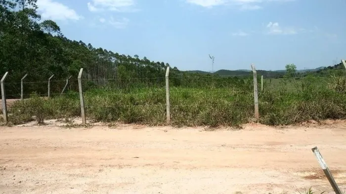 Chácara à venda próxima à Represa de Jambeiro - excelente oportunidade
