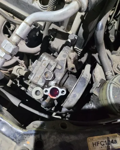 Bomba de direção hidráulica Honda civic 2001 a 2005 original usada perfeita 