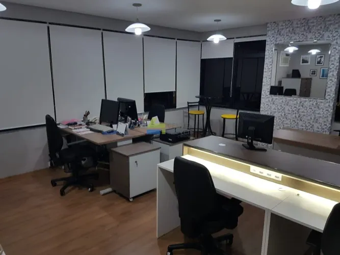 Sala Comercial 36m² 150m do metrô