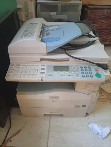 Máquina de xerox copiadora 