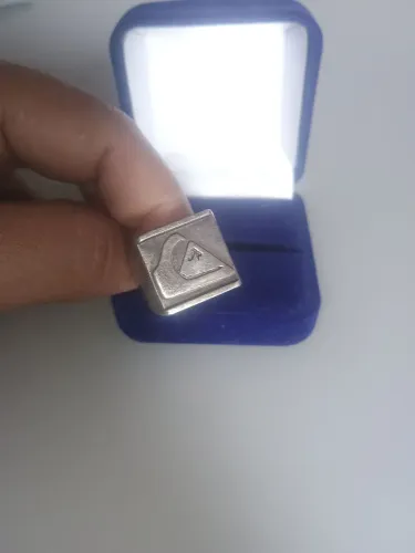 Pra vender esse Anel de prata em perfeito estado
