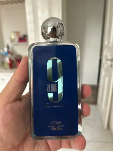 Perfume 9AM Dive