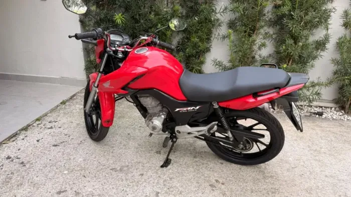 HONDA FAN 160 ANO 2022 - VENDO OU TROCO POR PCX 2024 EM DIANTE - VOLTO A DIFERENÇA