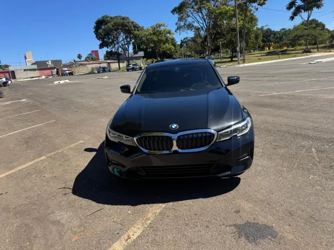 BMW 320I A 2.0 TB M Sport Activeflex 16V 4P 2021