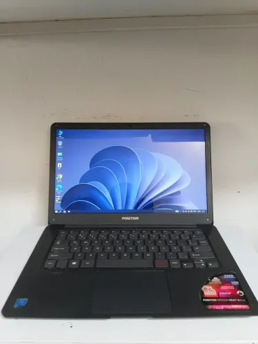 Notebook Positivo Quad Core / Funcionando perfeitamente / Só no ponto de uso !!