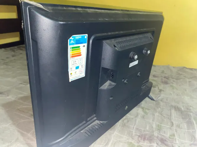 TV Philco 32 polegadas para retirada de peças