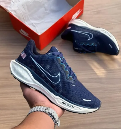 Tenis Nike