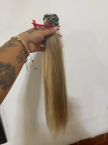 Mega Hair Loiro 250g já na tela Humano