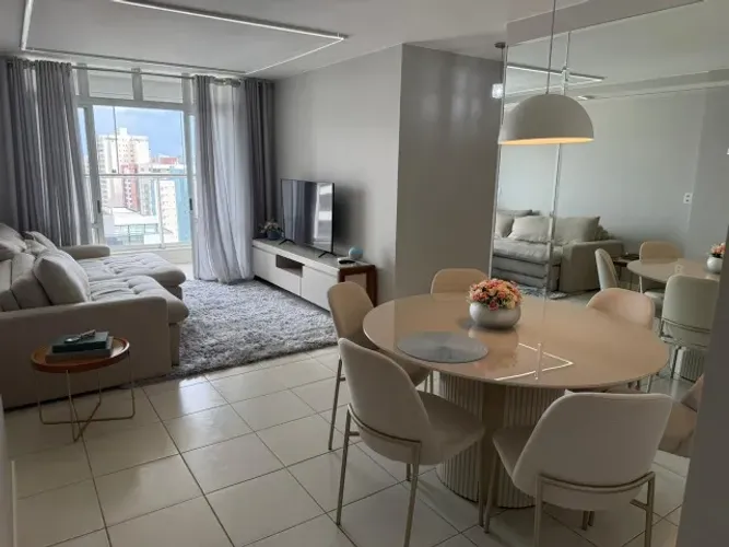 Vendo apartamento reformado de 4 quartos em Águas Claras