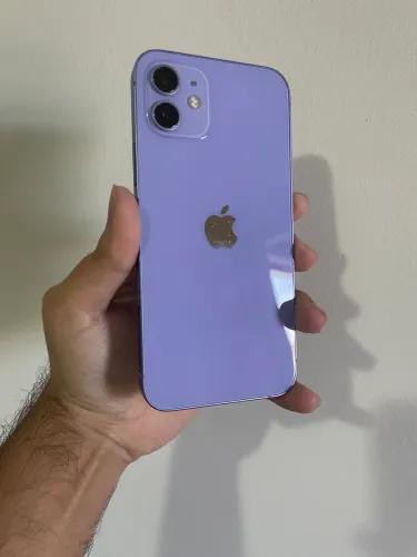 iPhone 12 128GB Lilás