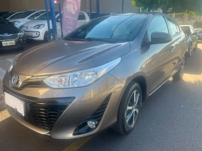 Toyota Yaris XS Connect 1.5 Flex 16V 5P AUT 2021