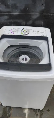 Vendo maquina de lava220