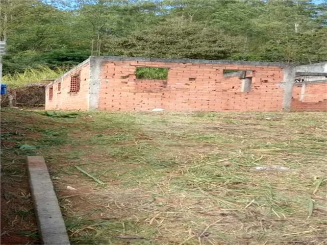 Terreno à venda em Barreiro - SP