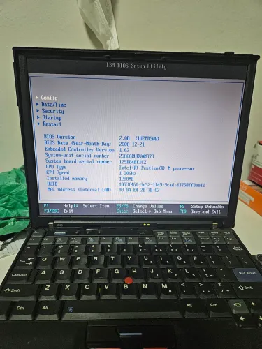 Notebook IBM ThinkPad x40 vintage