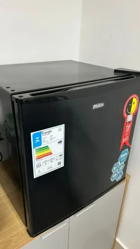 Frigobar Philco 45L Preto 220V Econômico