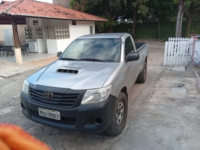 Toyota Hilux CS D4-d 4X4 3.0 TDI Dies. Mec. 2015