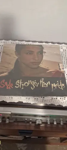 LP SADE - Stronger Than Pride