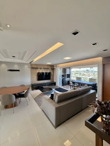 Apartamento mobiliado à venda, com 115 m², 3 suítes, Jardim Goiás, Goiânia, GO