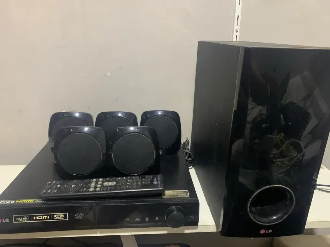 DVD HOME THEATER 5.1 DOLBY DIGITAL + DIVX